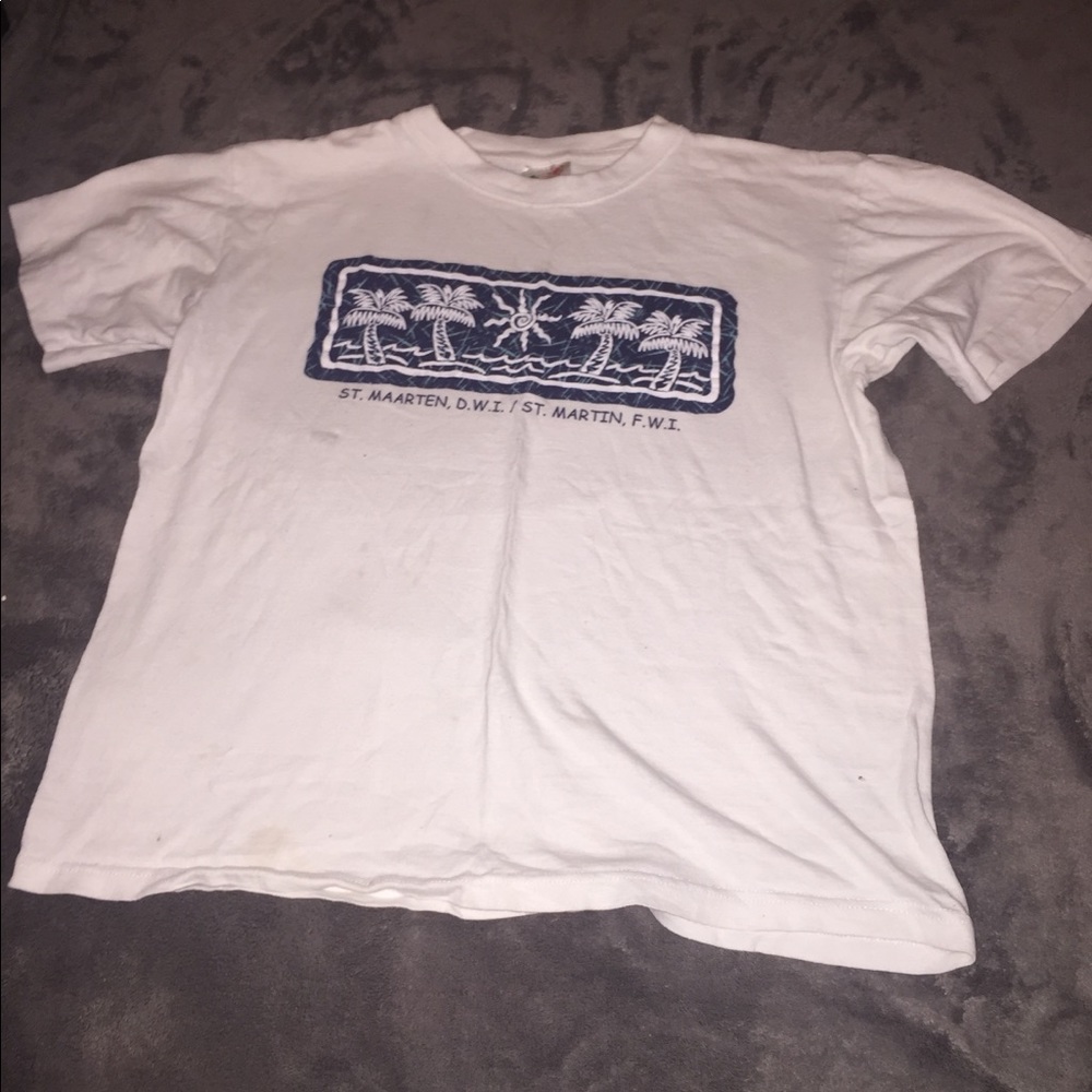 Graphic tee